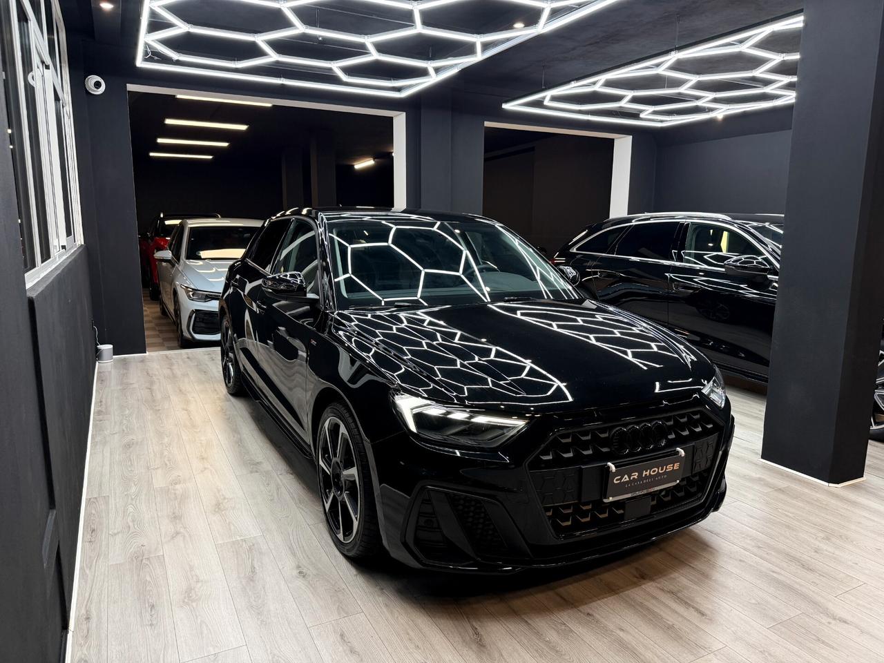 AUDI A1 SPB 30 TFSI 1.0 116CV S-LINE S-TRONIC BLACK EDITION