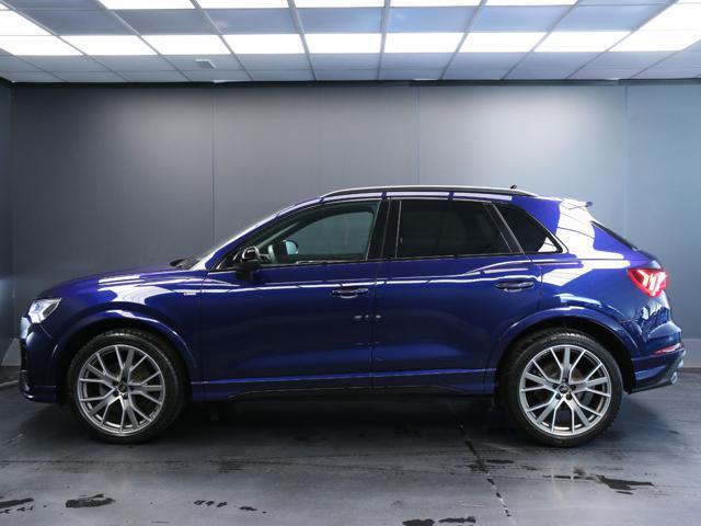 AUDI Q3 35 TDI S tronic Identity Black