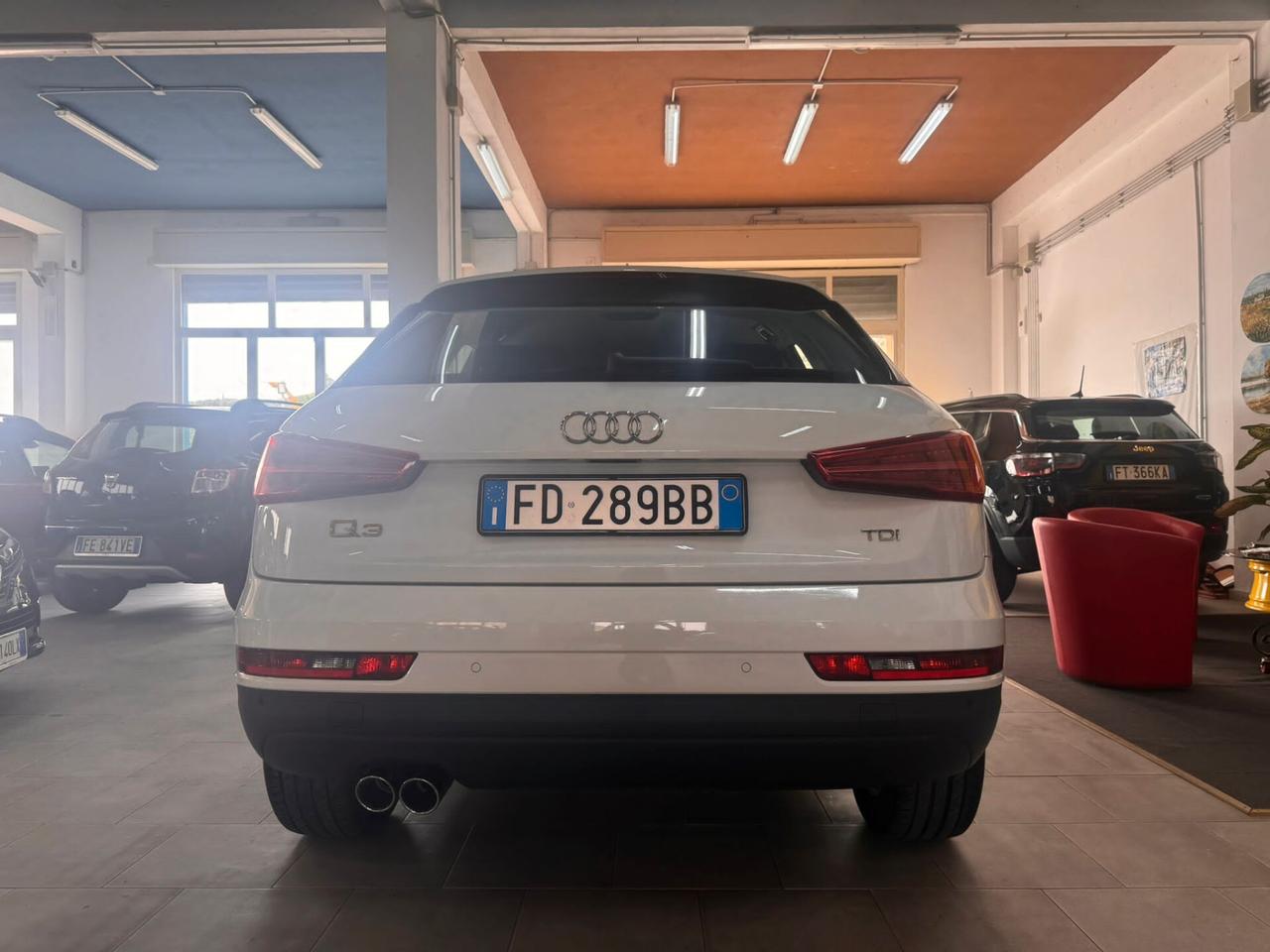 Audi Q3 2.0 TDI 120 CV Design