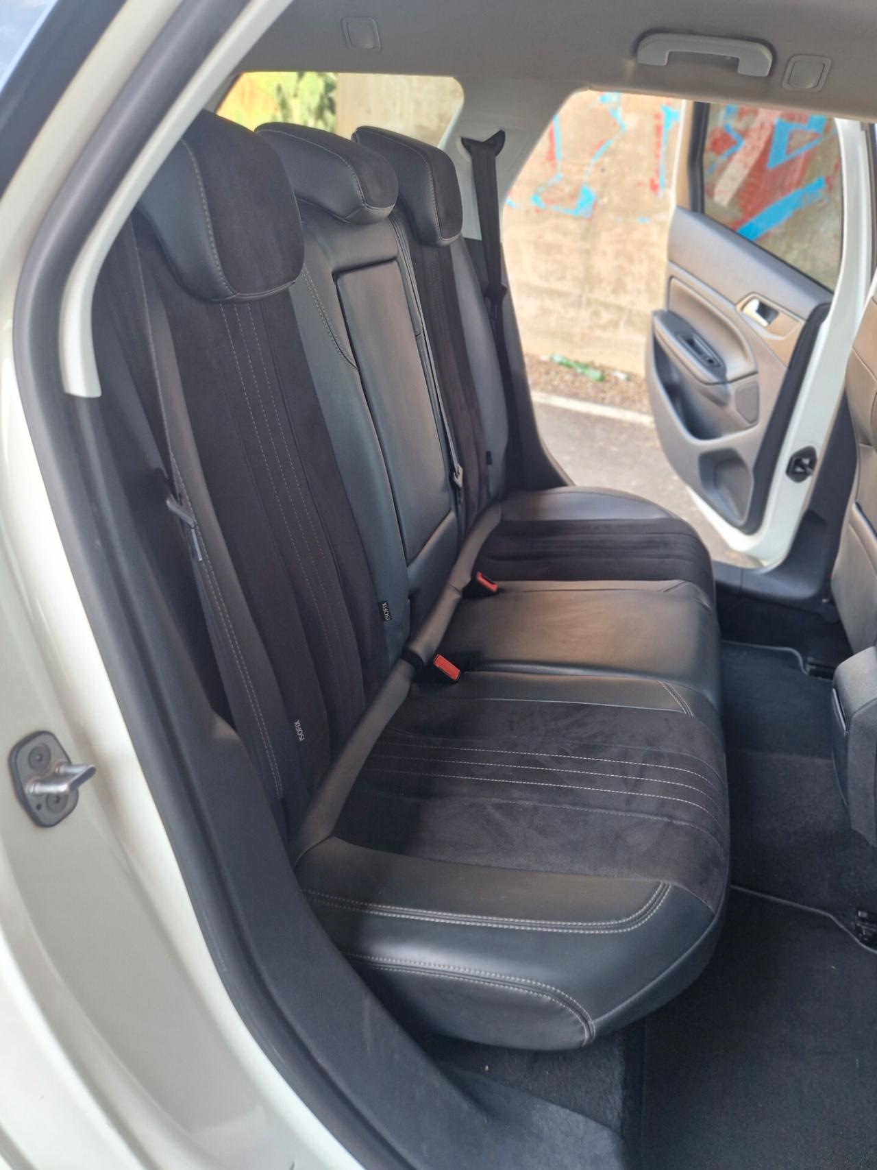 Peugeot 308 BlueHDi 120 S&S SW Allure