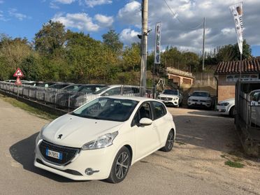 Peugeot 208 1.4 HDi 68 CV 5 porte Access