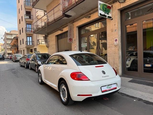 Volkswagen Maggiolino 1.6 TDI Design