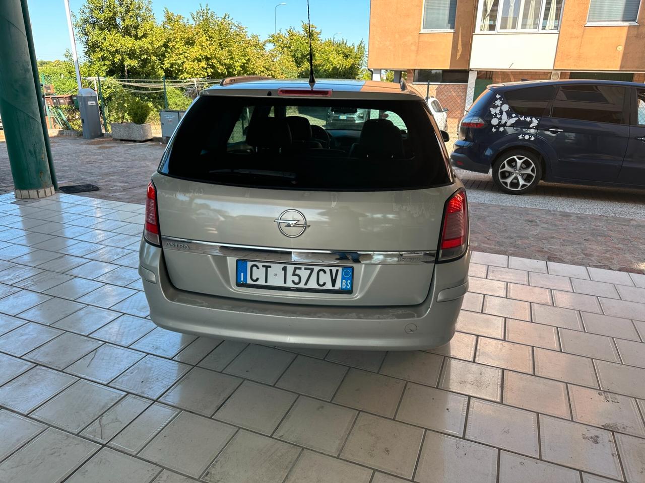 Opel Astra 1.6 16V Twinport Station Wagon Cosmo