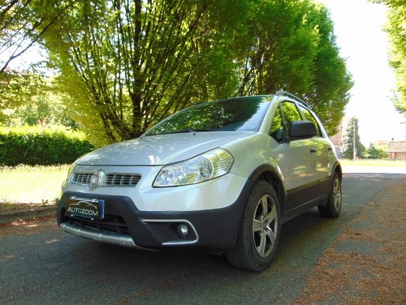 FIAT Sedici 1.6 16V 4x4 Dynamic