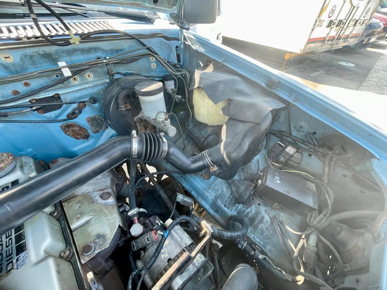 NISSAN KING CAB 2.5 - PICK UP 4 X 4