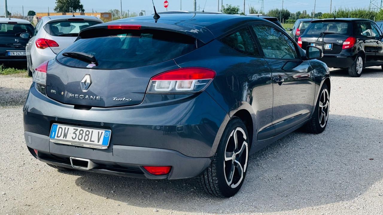 Renault Megane 1.6 GPL Dynamique