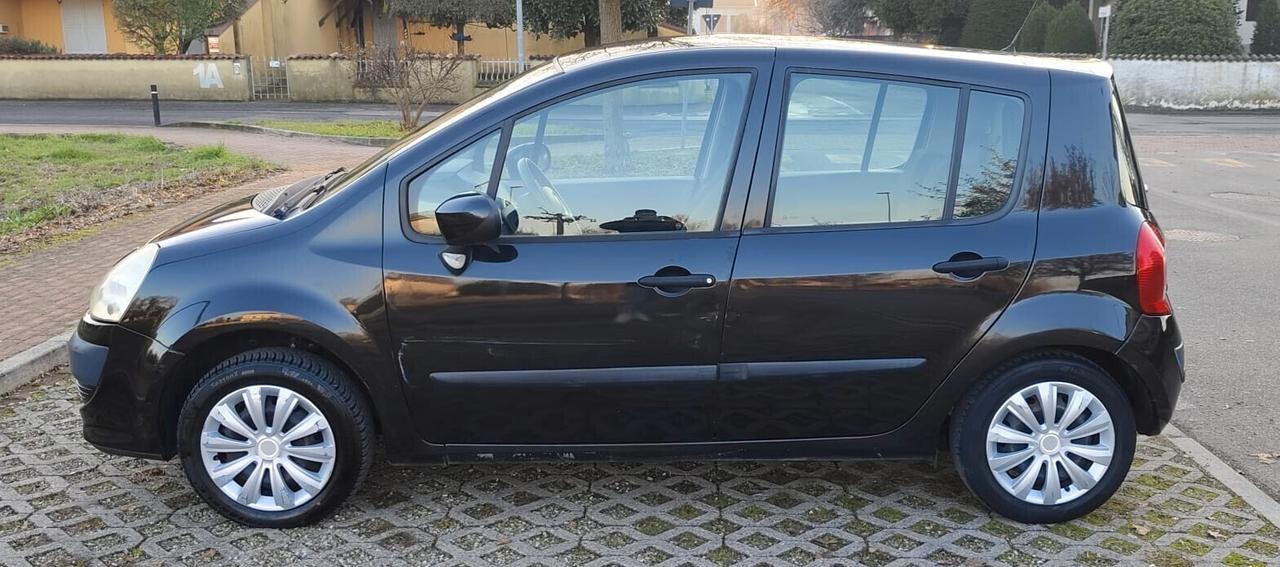 Renault Modus 1.2 16V GPL Dynamique
