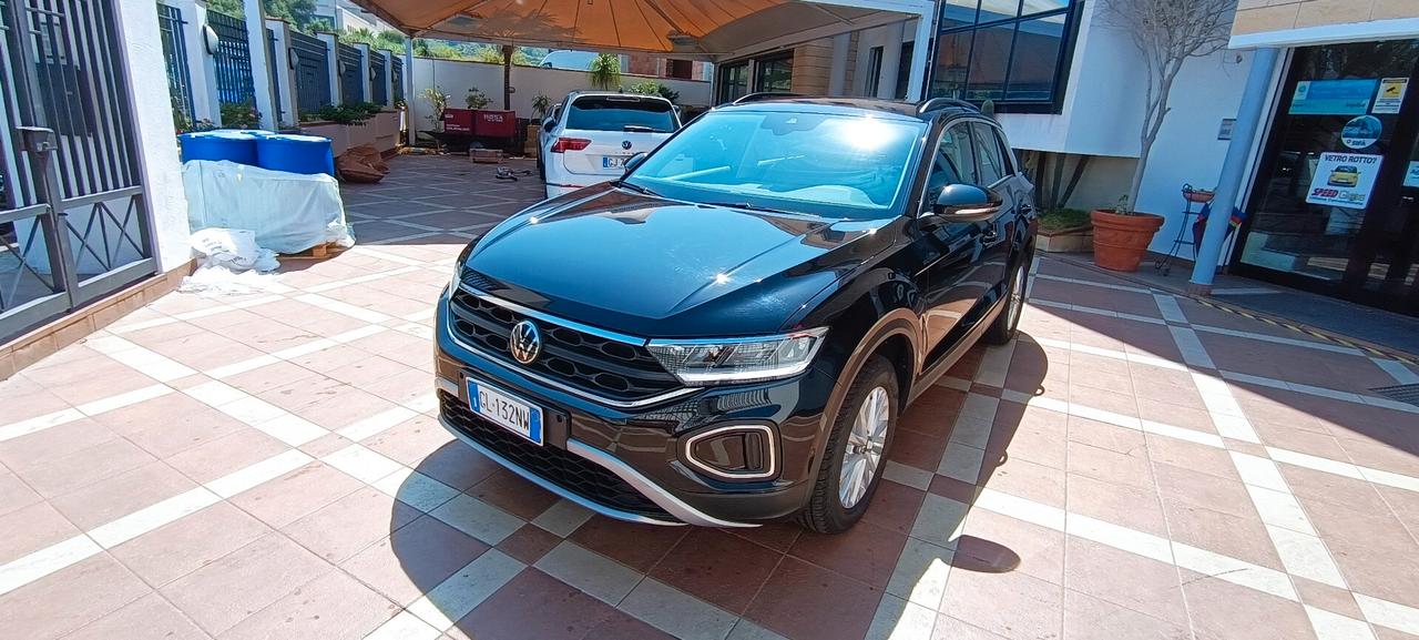 Volkswagen T-Roc 1.5 TSI ACT DSG Life