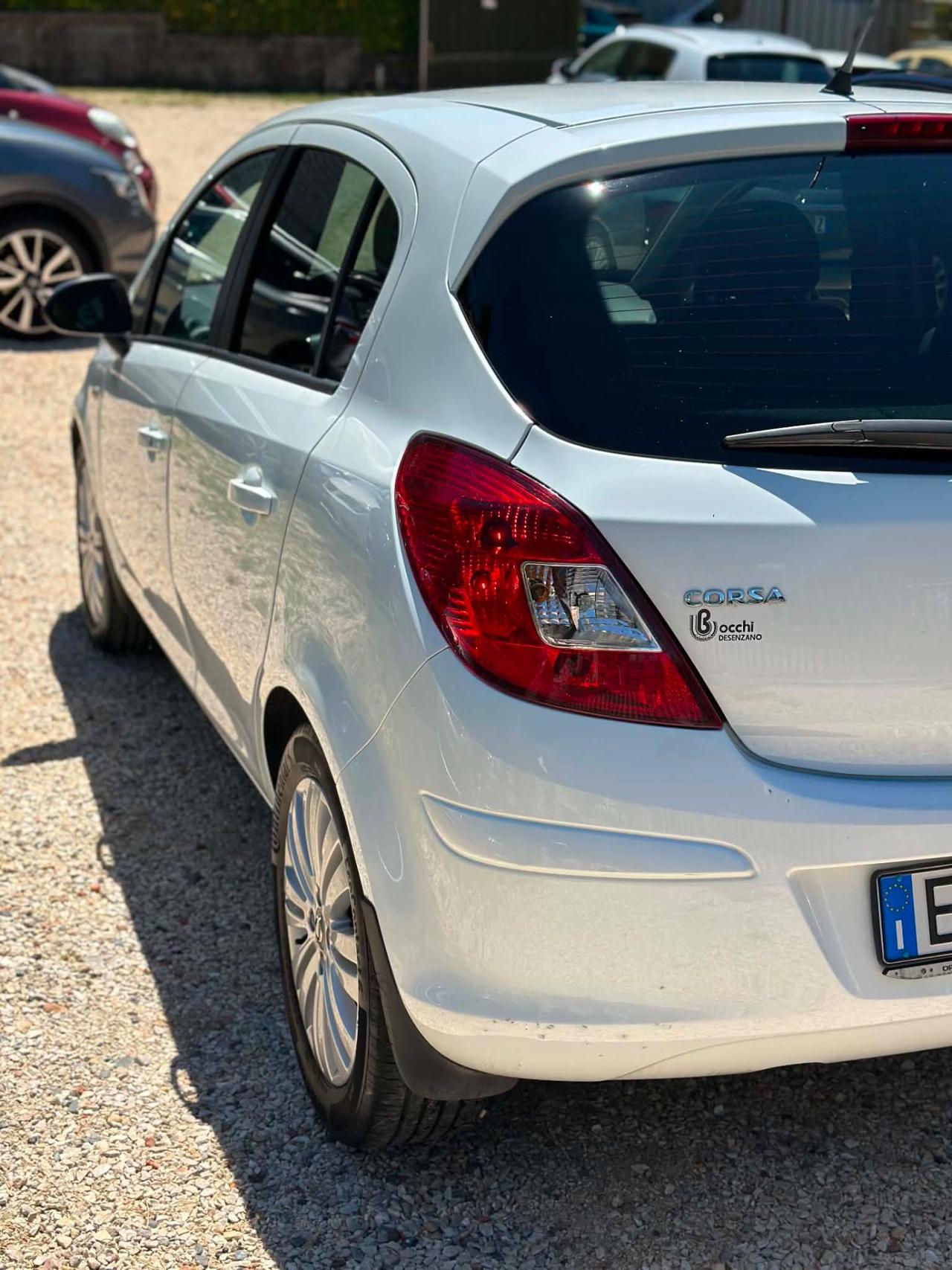 Opel CORSA 1.3d 5P SPORT NEOPAT KMCERT GARANZ