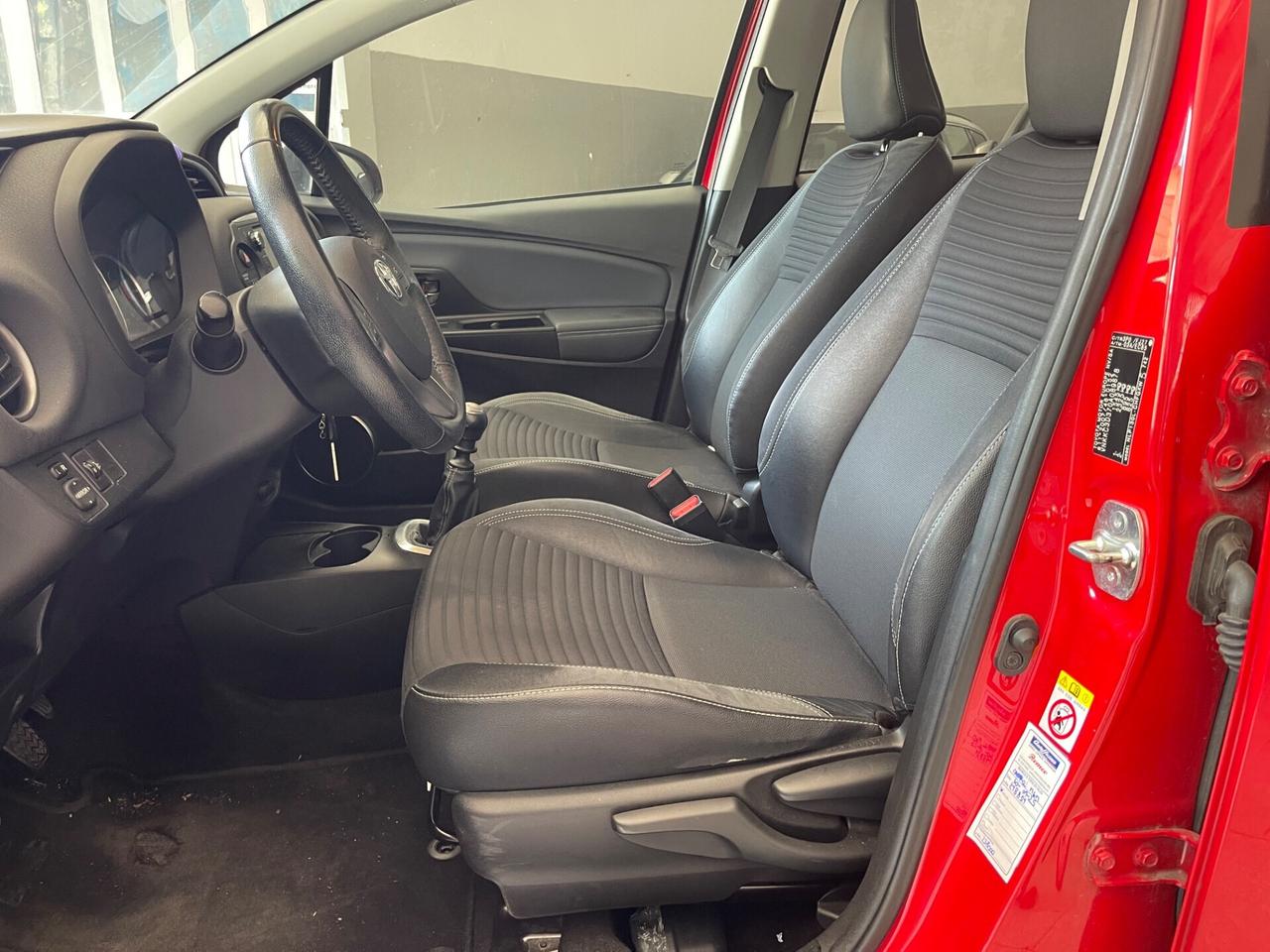 Toyota Yaris 1.4 D-4D 5 porte Lounge