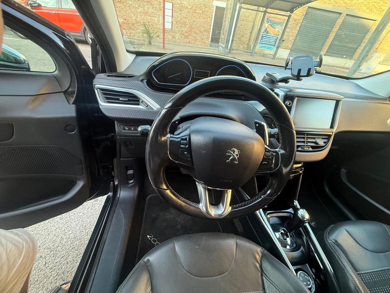 Peugeot 2008 1.6 e-HDi 92 CV Stop&Start robotizzato Active