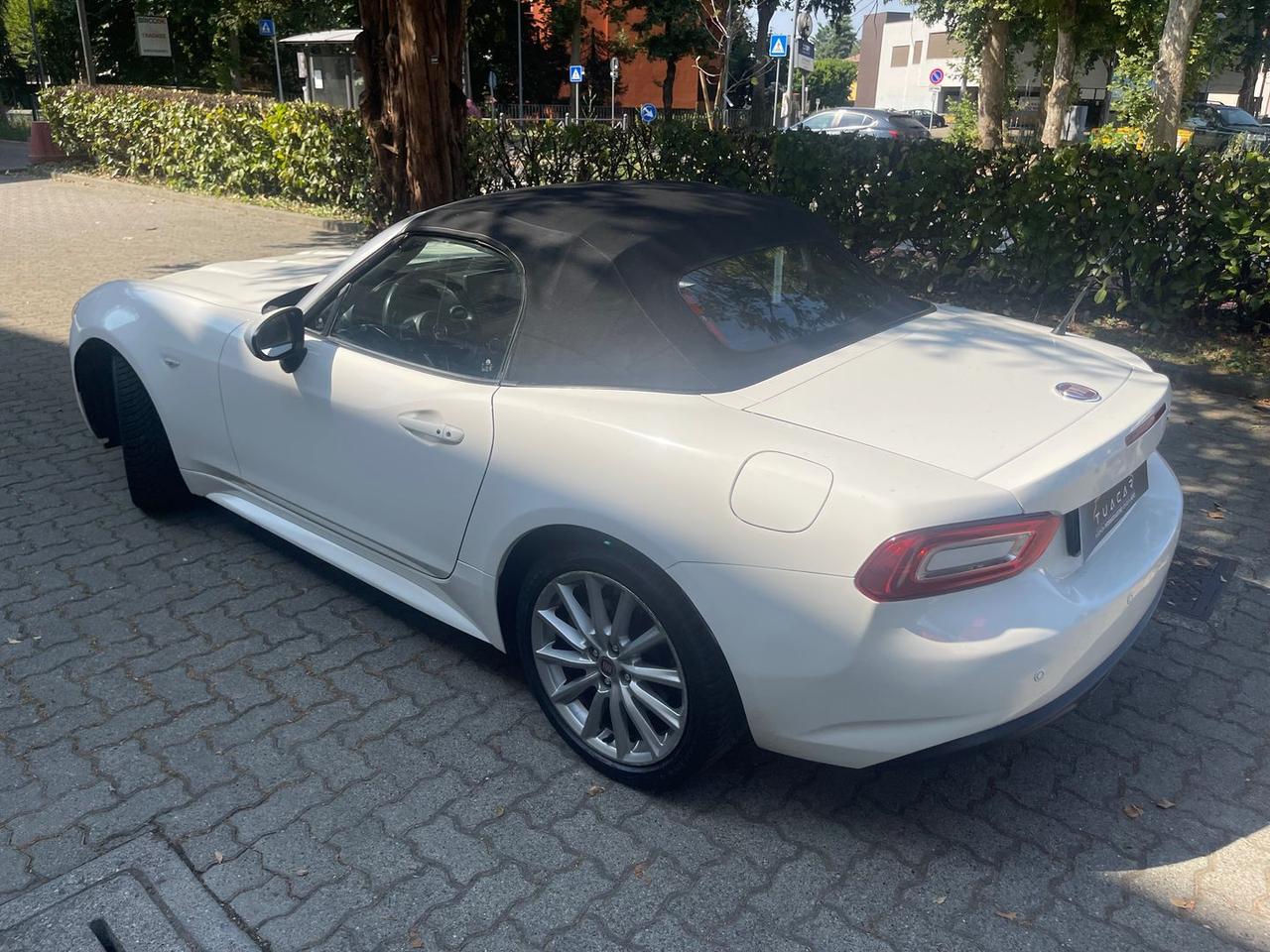 Fiat 124 Spider Lusso 1.4 Multiair Turbo #6089