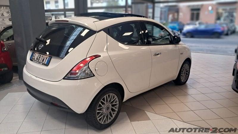 Lancia Ypsilon Ypsilon 1.2 69 CV 5 porte S&S Platinum