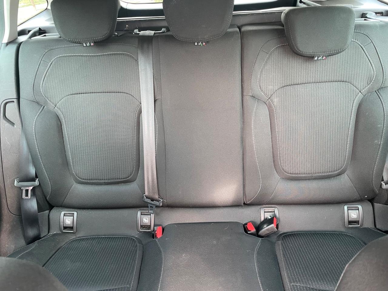 Renault Megane ST Line 1.5 Diesel - Neopatentati - EURO 6