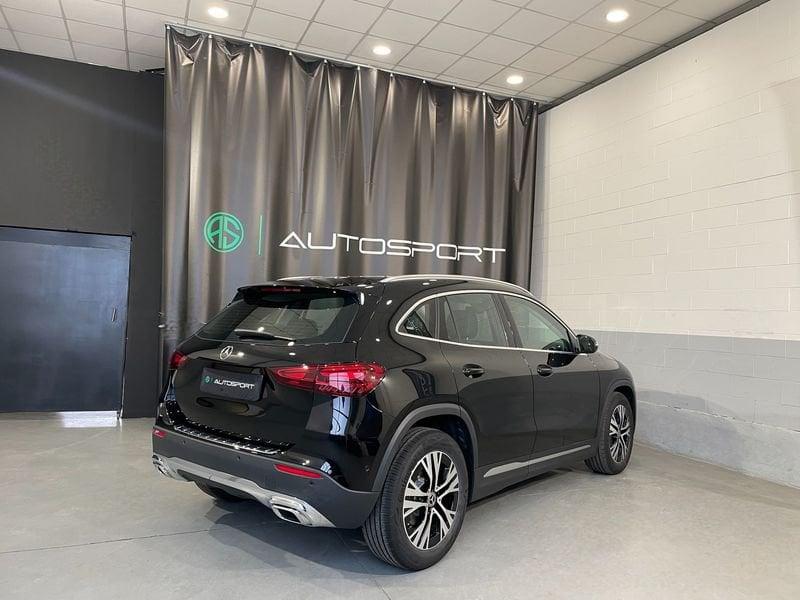 Mercedes-Benz GLA GLA 180 Automatic Progressive Advanced