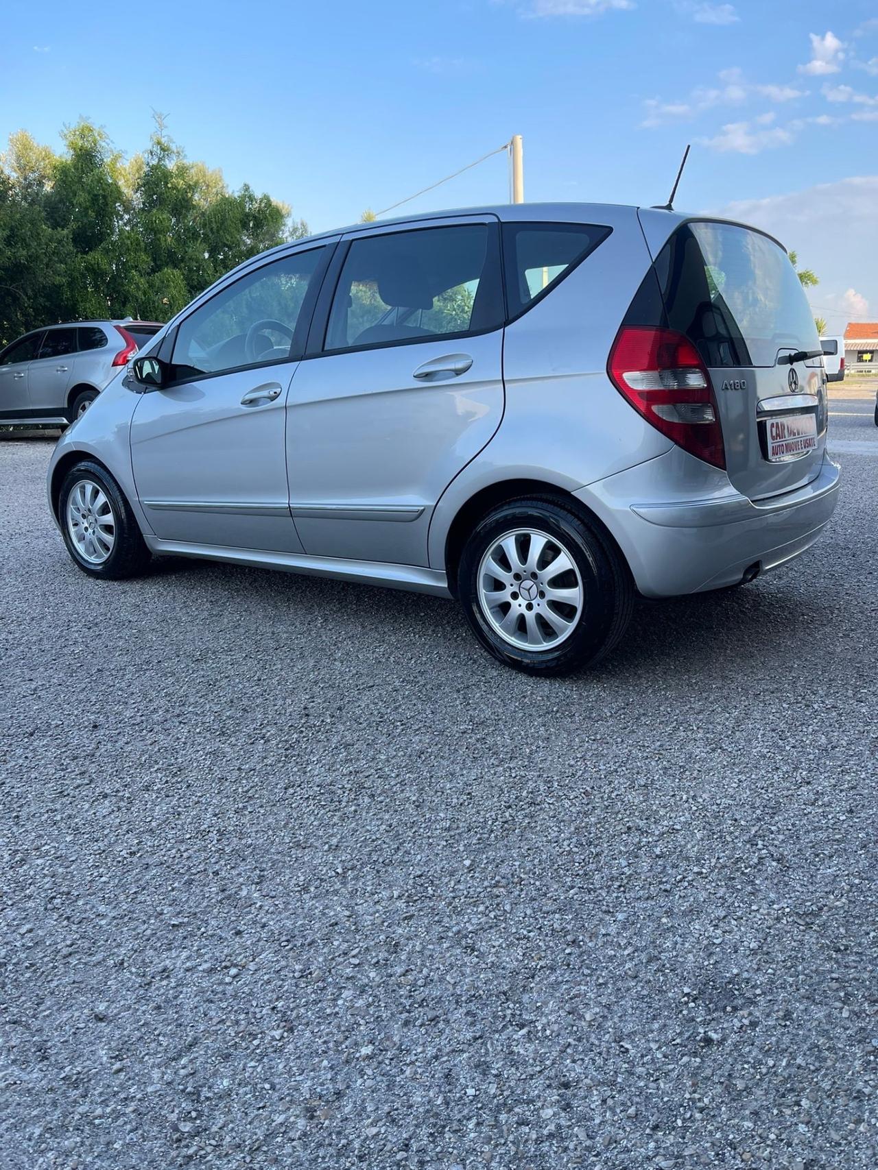 Mercedes A 180 - NEOPATENTATI