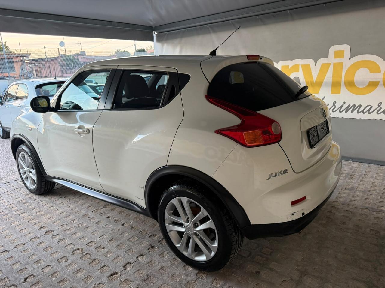 Nissan Juke 1.6benzina 190cv CAMBIO AUTOMATICO