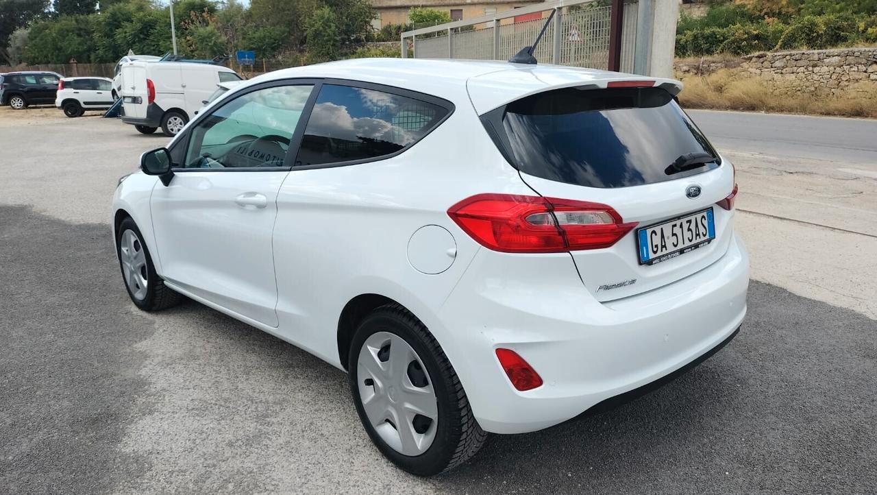 Ford Fiesta 1.5 TDCi 85 CV 3 porte Van Trend N Autocarro