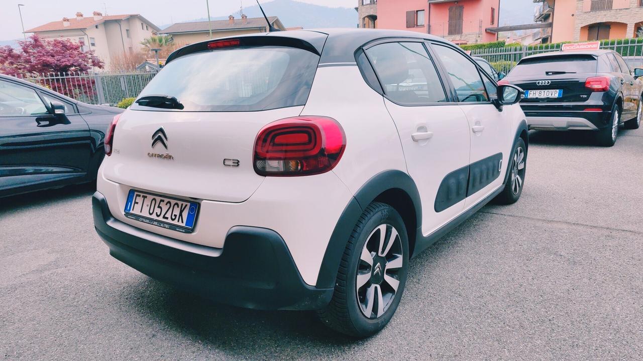 Citroen C3 1.2 Benz 110cv Cambio Aut. Bicolor