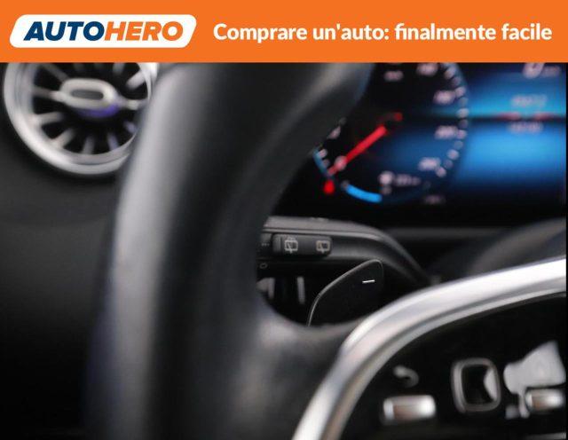 MERCEDES-BENZ GLA 180 d Automatic Premium