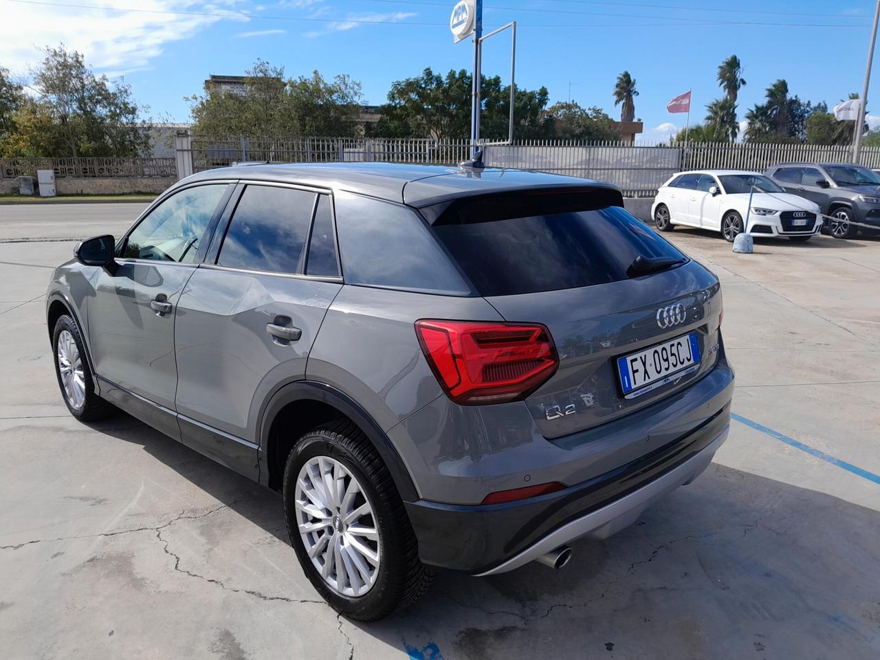 AUDI Q2 30 TDI LINE EDITION DESIGN CAMBIO AUTOMATICO