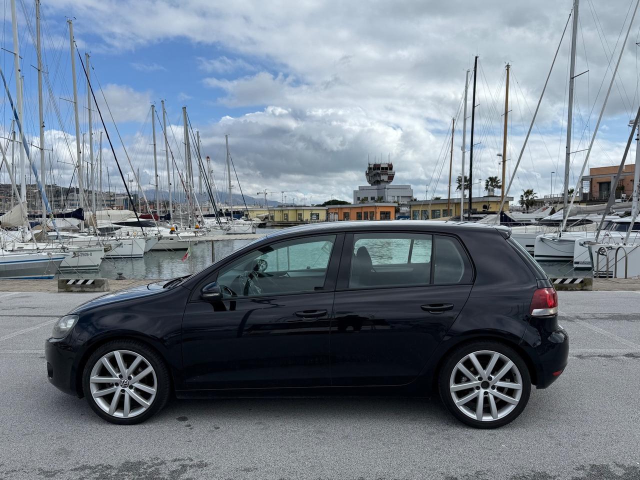 Volkswagen Golf 2.0 TDI 110CV - Highline