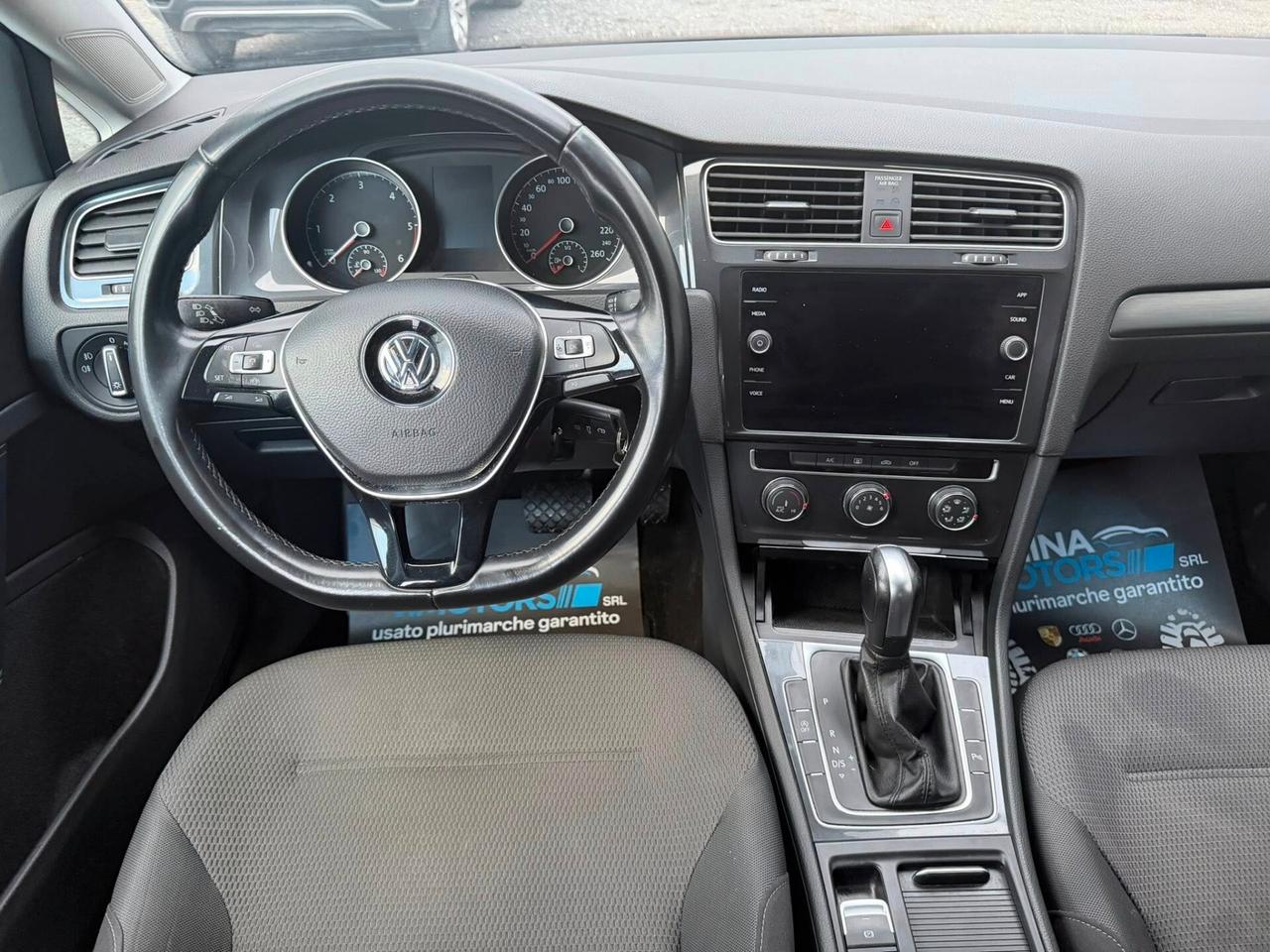 Volkswagen Golf 7.5 DSG7 150CV