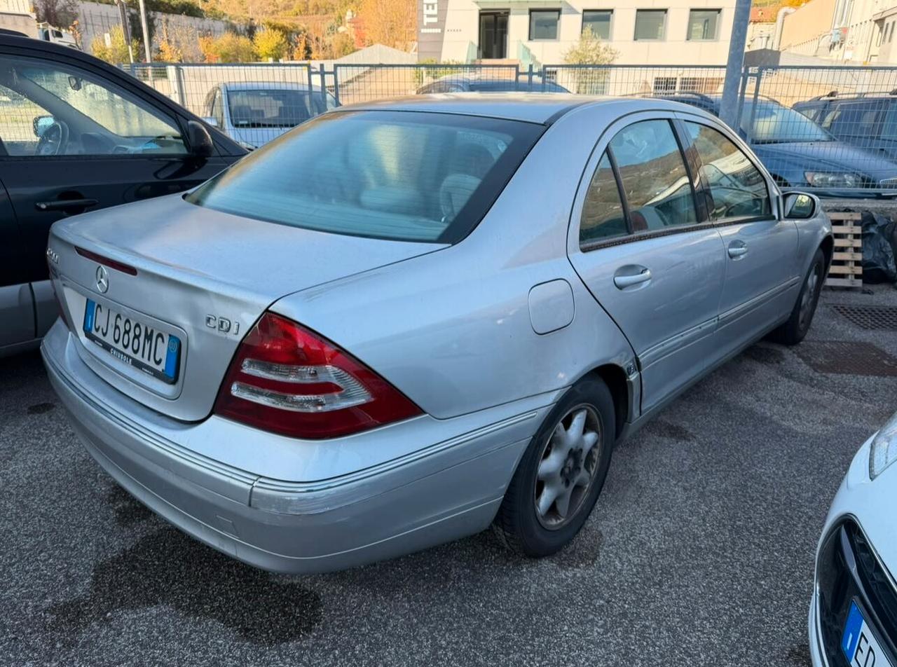 Mercedes-benz C 220 Mercedes Benz CDI Elegance