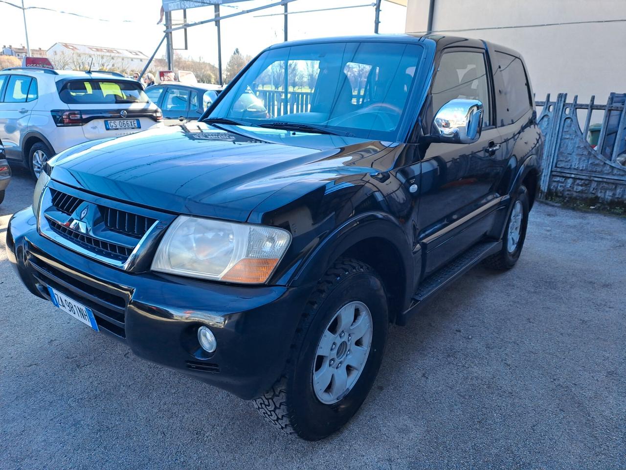 Mitsubishi Pajero 3.2 TDI 160 CV DID GLS AUTOCARO N1