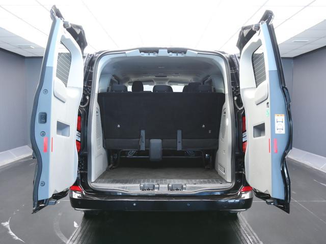 FORD Transit Custom 320 2.0 EcoBlue 136CV PC Combi Titanium