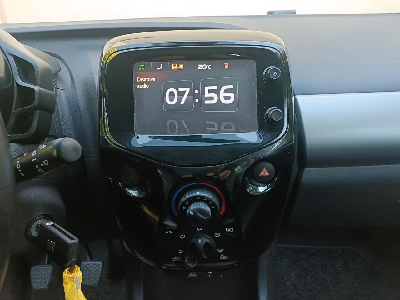 Peugeot 108 VTi 68 3 porte Allure TOP!