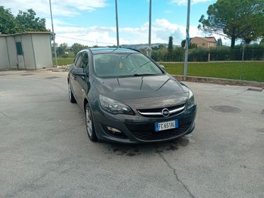 Opel Astra 1.4 Turbo 140CV Sports Tourer GPL Tech Elective