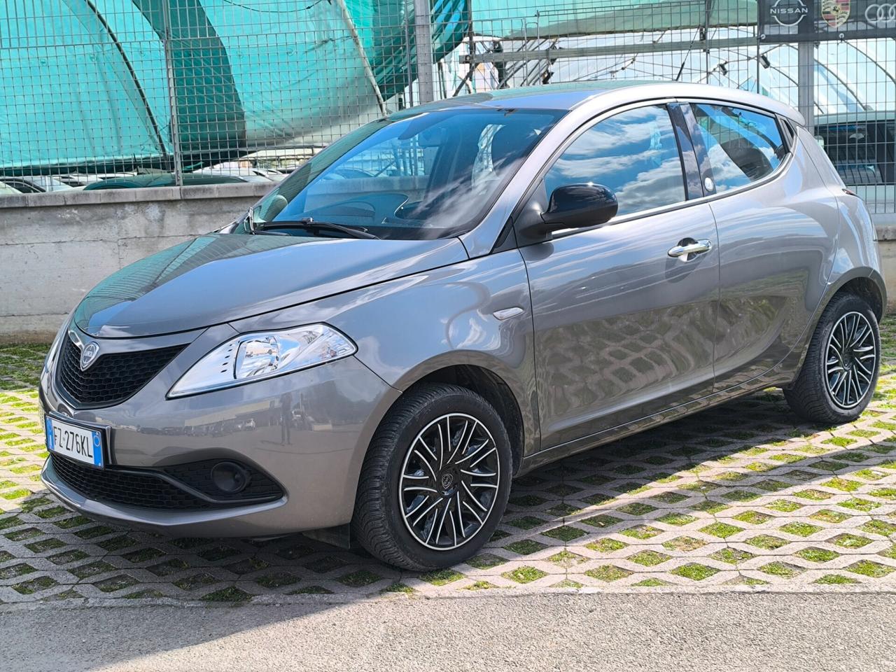 LANCIA YPSILON GOLD GPL CASA MADRE 10/2019 KM 87.000