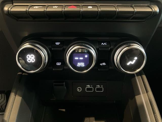 RENAULT Clio 1.0 TCe Techno