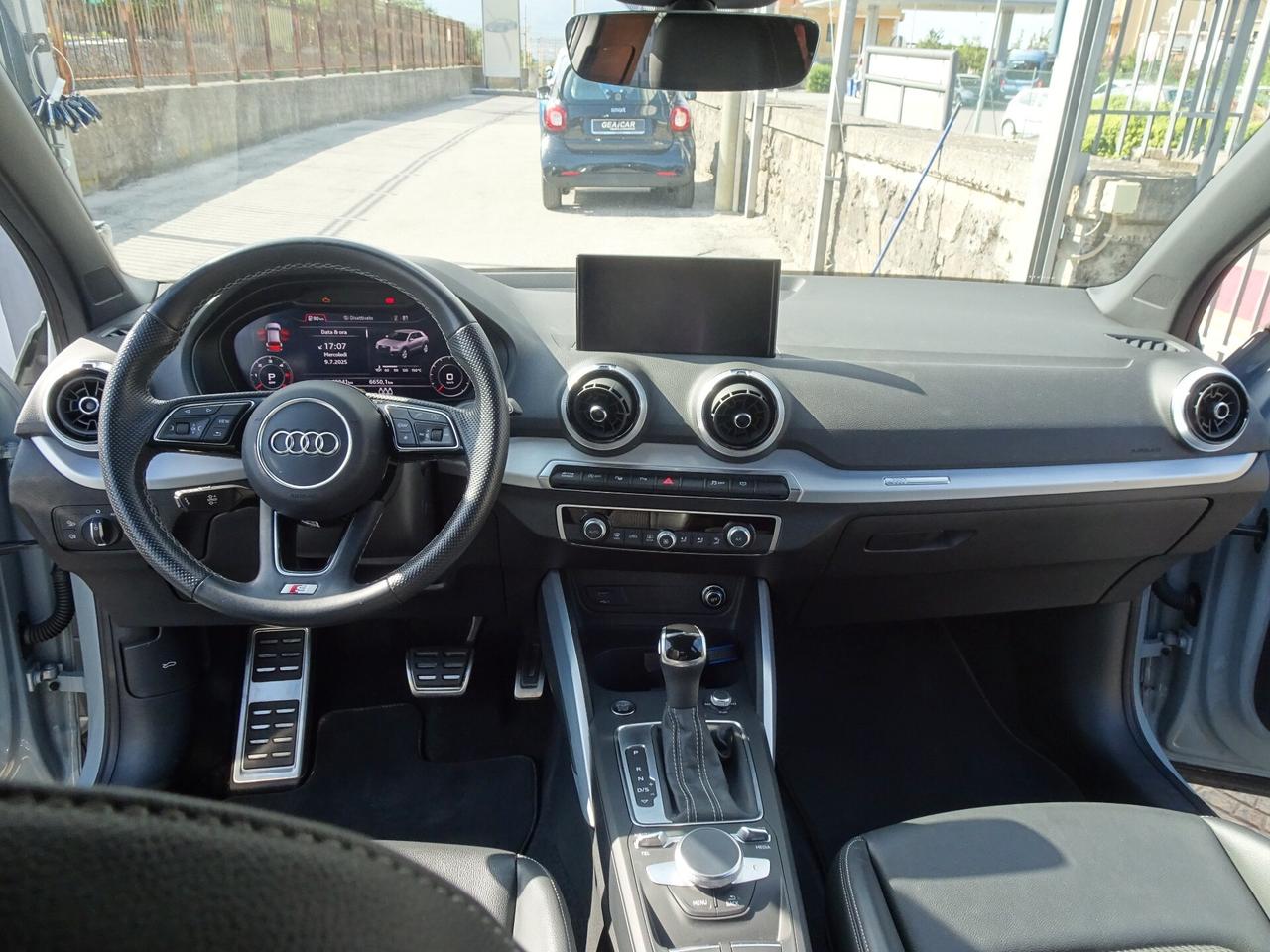 Audi Q2 35 TDI S Tronic S Line Edition