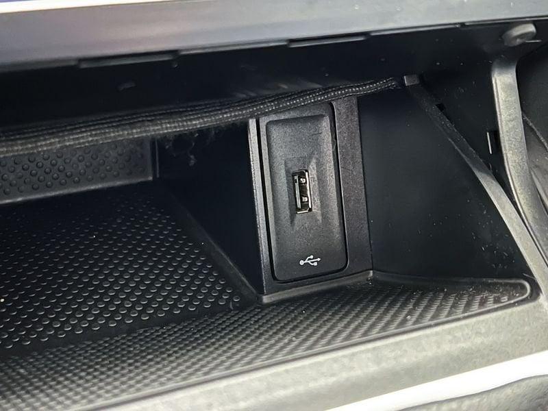 Volkswagen Golf Golf 5p 1.5 tgi Business 130cv