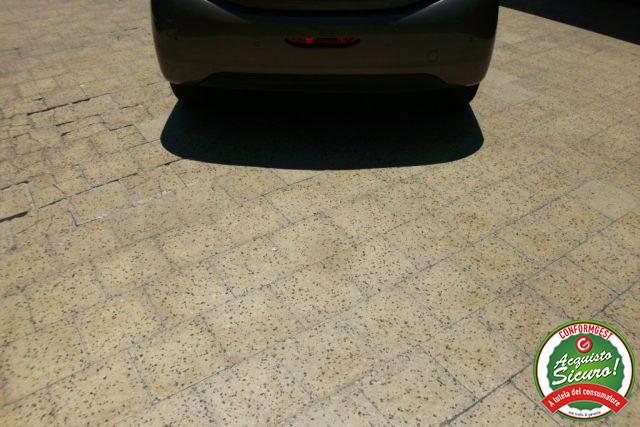 PEUGEOT 208 1.4 8V HDi 68CV 5p. Allure