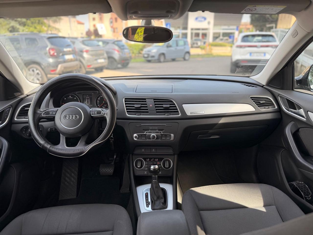 Audi Q3 Business 2.0 TDI #11238