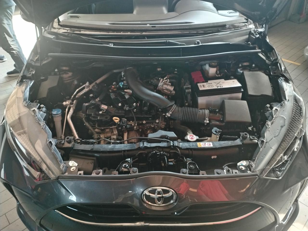Toyota Yaris 1.0 5 porte Incidentata/Sinistrata