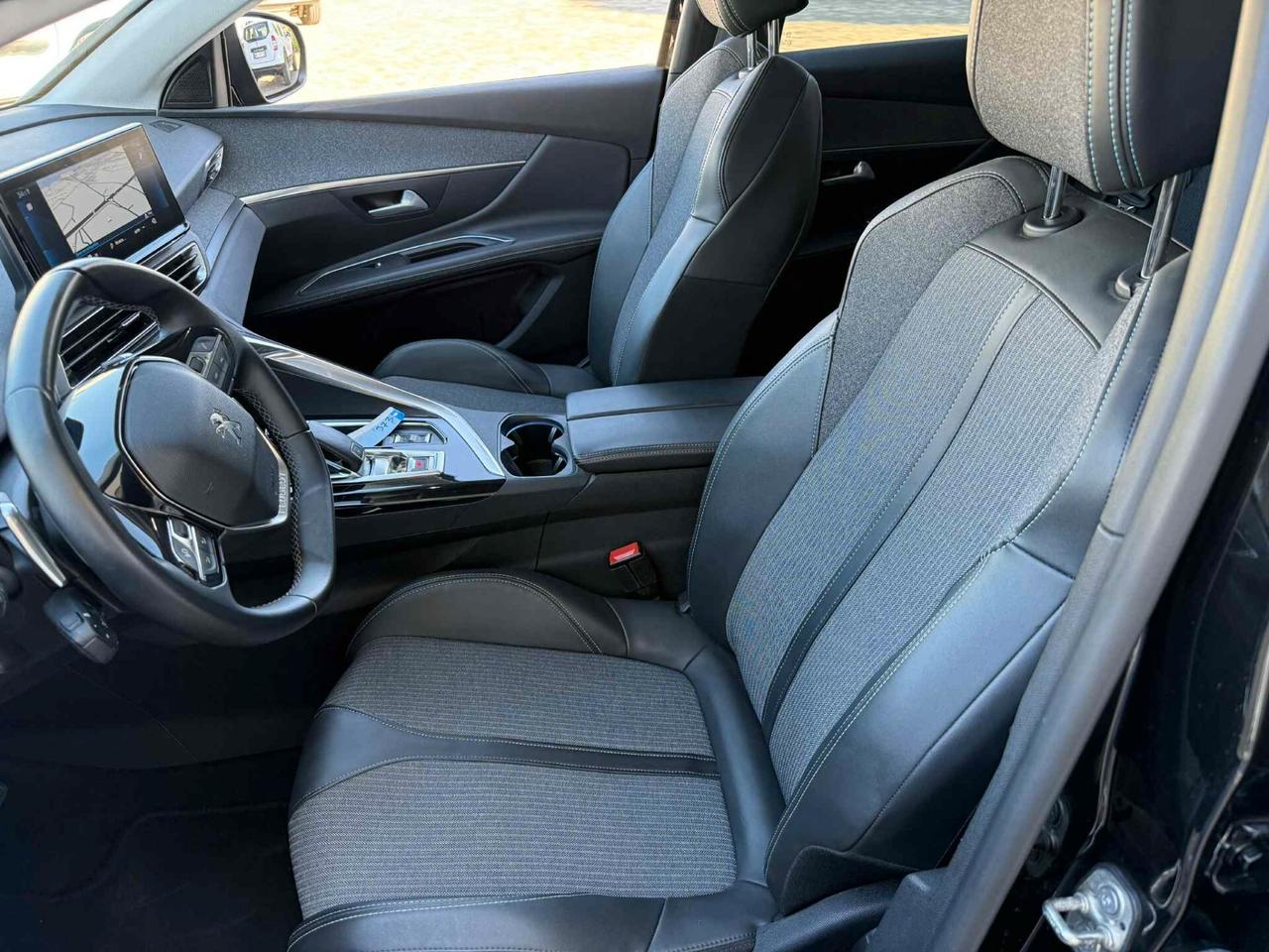 Peugeot 3008 BlueHDi 130 S&S EAT8 Allure Pack