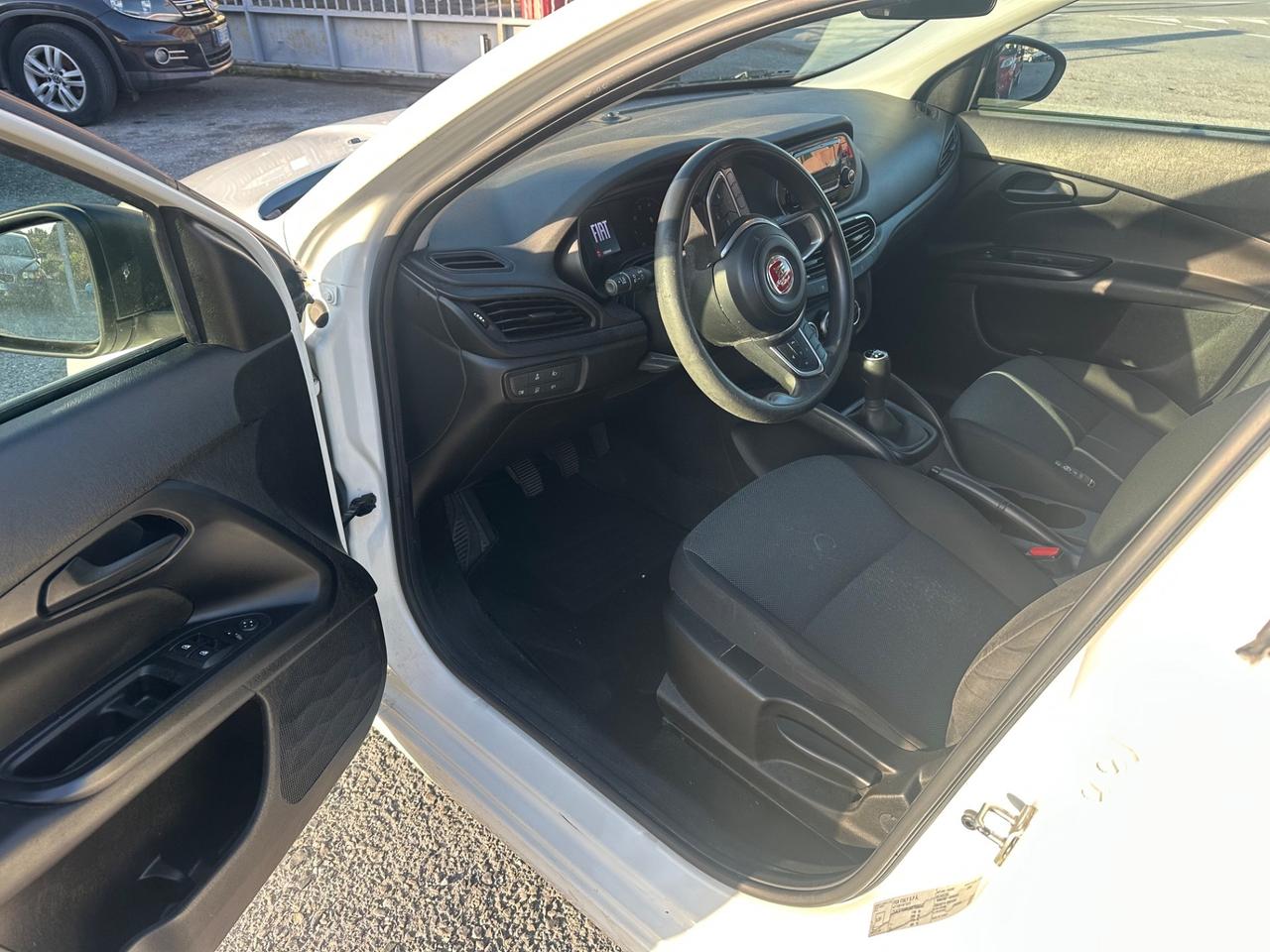 Fiat Tipo 1.3 Mjt S&S 5 porte Business