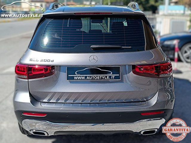 MERCEDES-BENZ GLB 200 d Automatic Sport