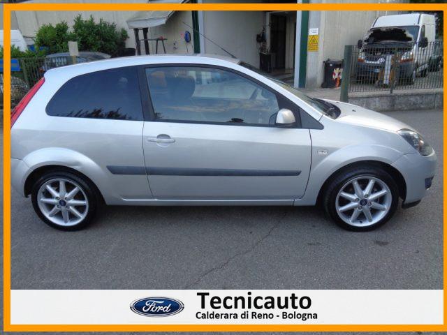 FORD Fiesta 1.4 TDCi 3p. Titanium MOTORE REVISIONATO