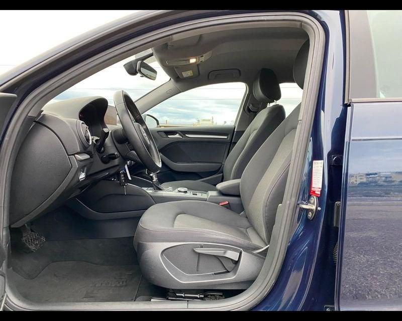 Audi A3 III 2016 Sportback Sportback 35 2.0 tdi Business 150cv s-tronic my20