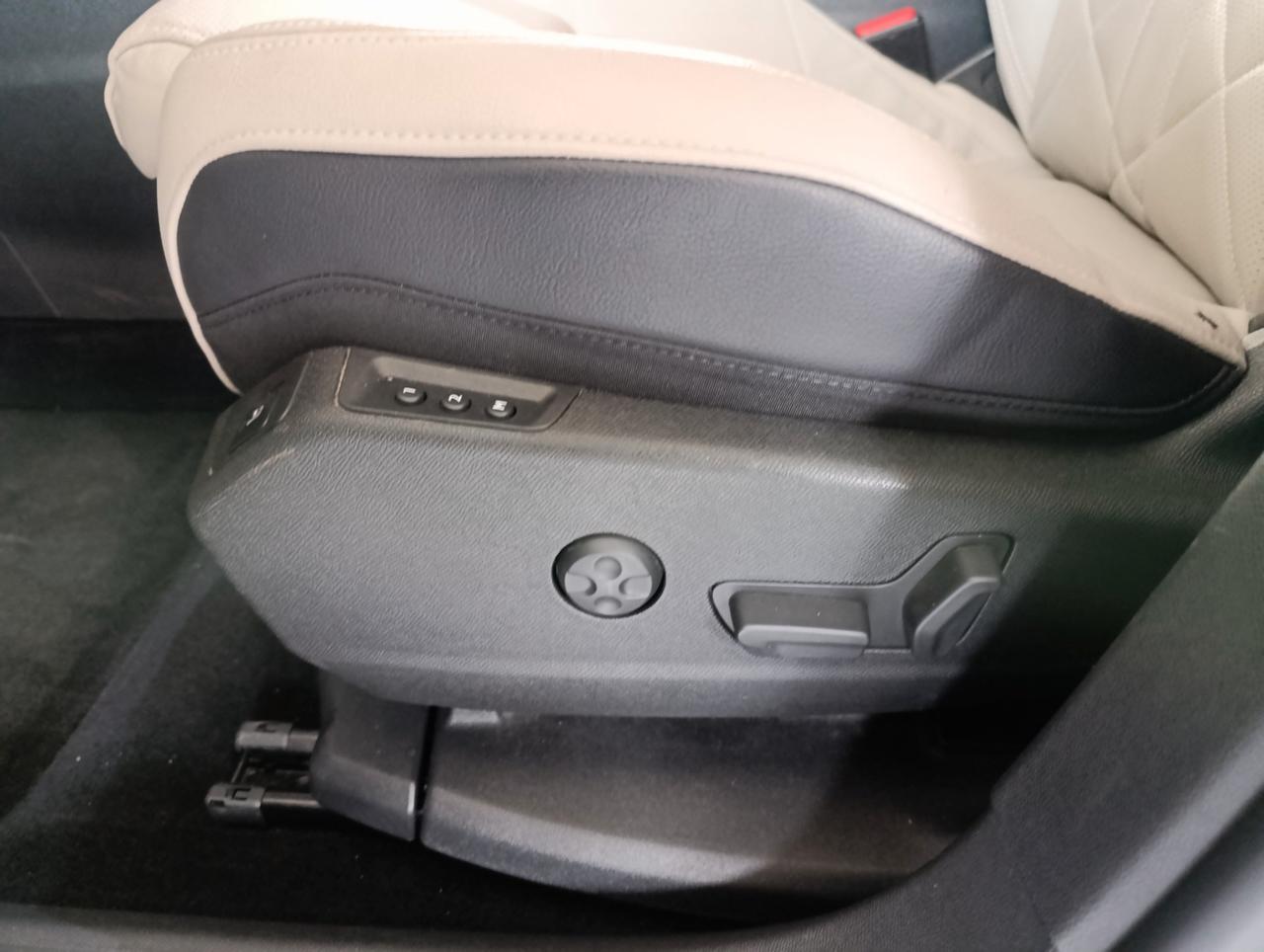 DS DS7 1.5 bluehdi Esprit de Voyage 130cv auto