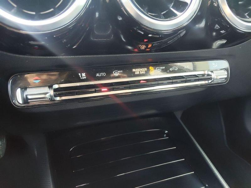 Mercedes-Benz GLA GLA 200 d Business auto