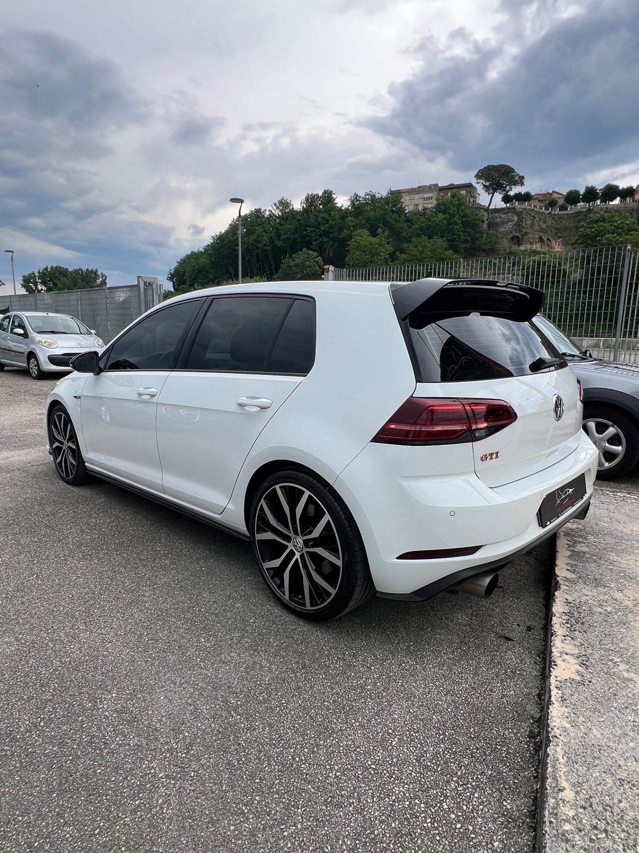 Volkswagen Golf GTI Performance 2.0 245 CV TSI DSG 5p. BMT