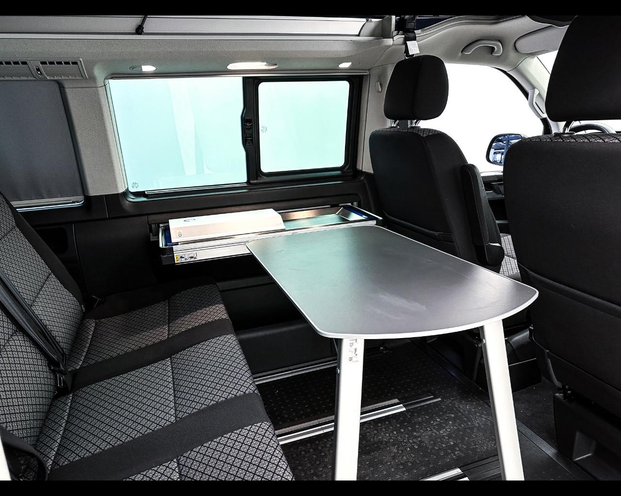 VOLKSWAGEN California 7ª '24-> - California 2.0 TDI 150 CV DSG Beach