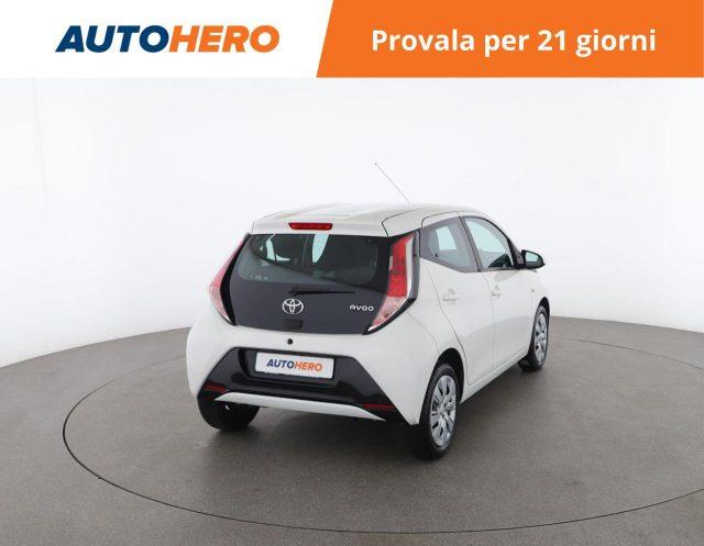 TOYOTA Aygo 1.0 VVT-i 69 CV 5 porte x-play MMT