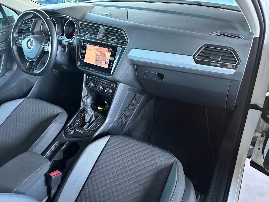 Volkswagen Tiguan 2.0 TDI SCR DSG 4MOTION Business BMT